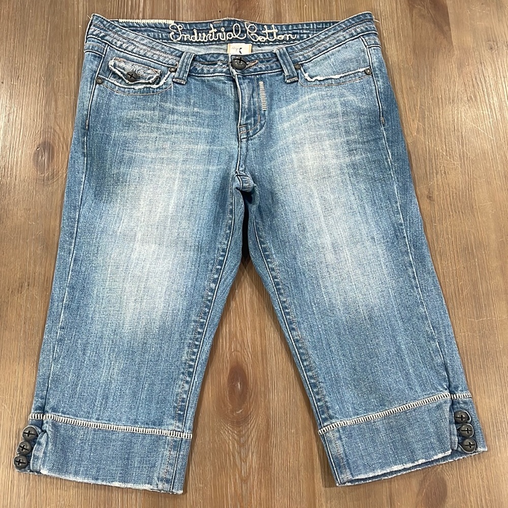 Industrial Cotton Back Flap Denim Capris Size 5